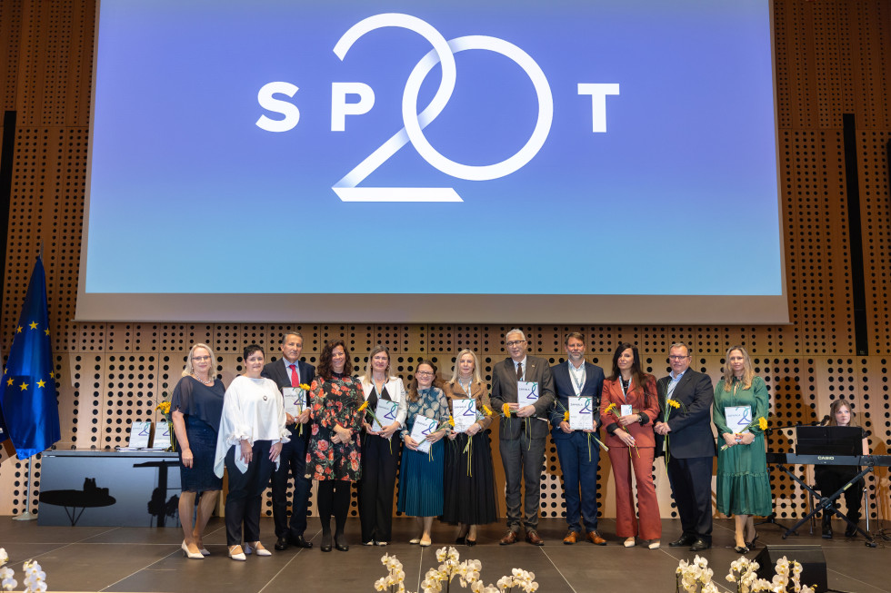 Zahvala nosilcem zakonodaje in mreže fizičnih točk SPOT